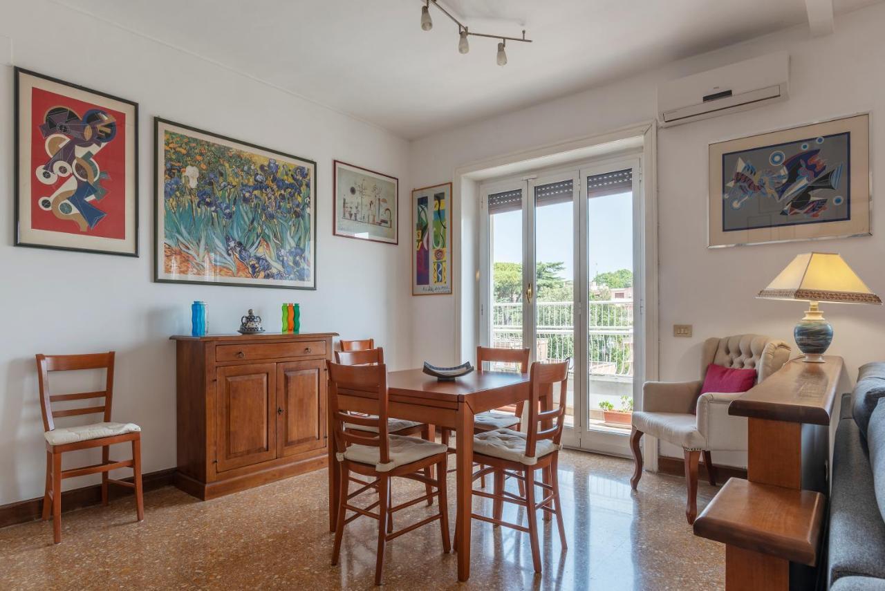 Roomy And Bright Apartment With Terrace Řím Exteriér fotografie